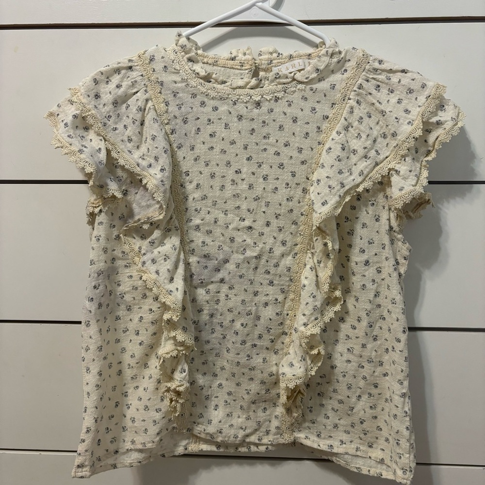 Karlie Cream Floral Flutter Sleeve Top - Picture 2 of 5